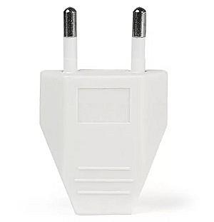 вилка Smartbuy плоская б/з, белая 2,5А, 250В SBE-2,5-P06-W